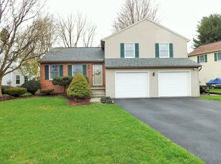 606 W Shady Ln, Enola, PA 17025
