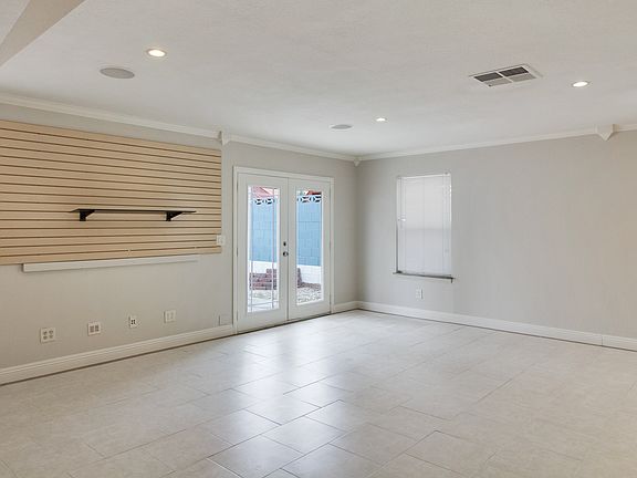 5th image of 8008 Aspendale Dr