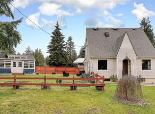 2611 S Bay Rd NE, Olympia, WA 98506