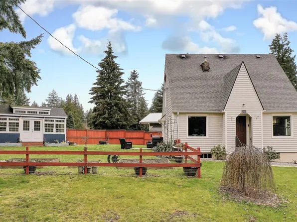 2611 South Bay Road NE, Olympia, WA 98506