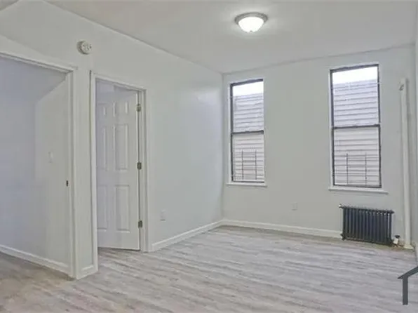 861 Freeman St APT 2, Bronx, NY 10459