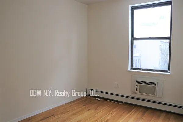 Rented by DGW N Y Realty Group LLC | media 4