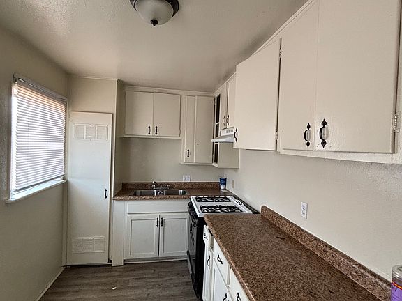 2nd image of 1443 N Wall Ave