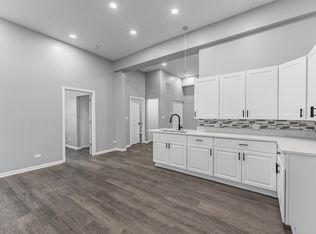7401 Roosevelt Rd #5, Forest Park, IL 60130