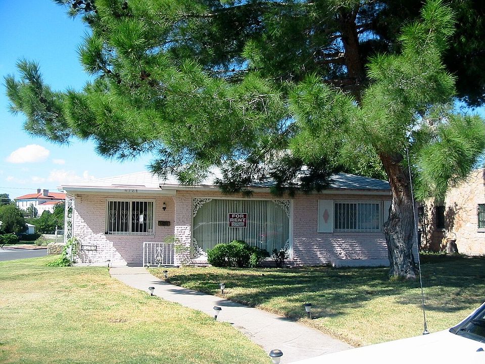 2nd image of 4721 Caples Cir