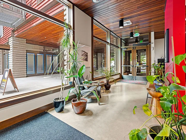Ballard Lofts — Photo 44