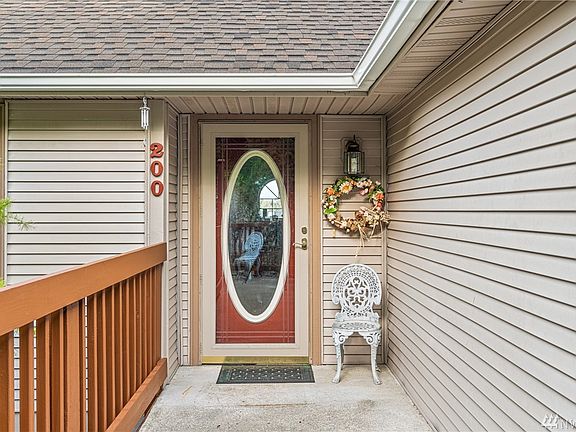 4th image of 200 Alcott Dr #1-A