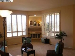 3318 Ptarmigan Dr APT 2A, Walnut Creek, CA 94595