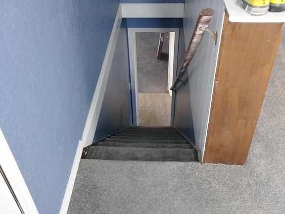 4th image of 270 N Edgehill Ave
