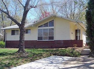 6617 Bowie Dr, Springfield, VA 22150