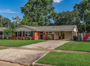 825 E River Rd, Shreveport, LA 71105