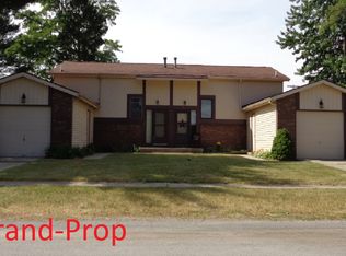 428 Pine Vista St SE, Kentwood, MI 49548