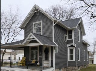 63 S Howell St, Hillsdale, MI 49242