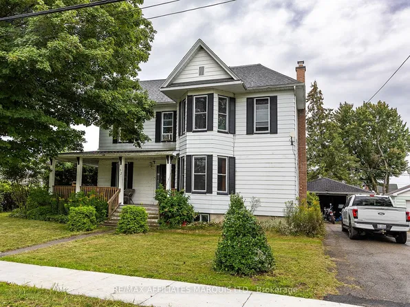 52 Beach Ave, South Dundas, ON K0E 1K0