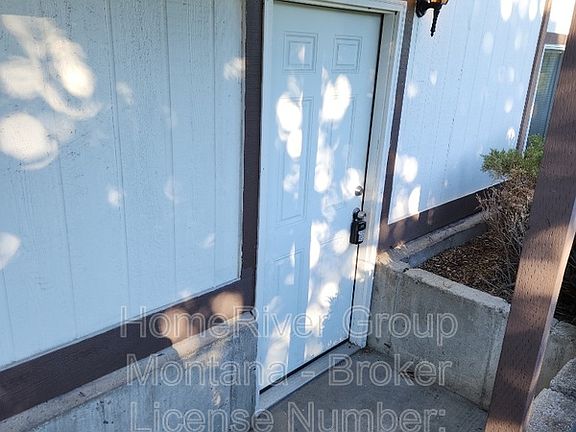 2nd image of 2121 S 4th St W APT D