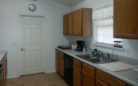 4th image of 117 SE Mossy Ct