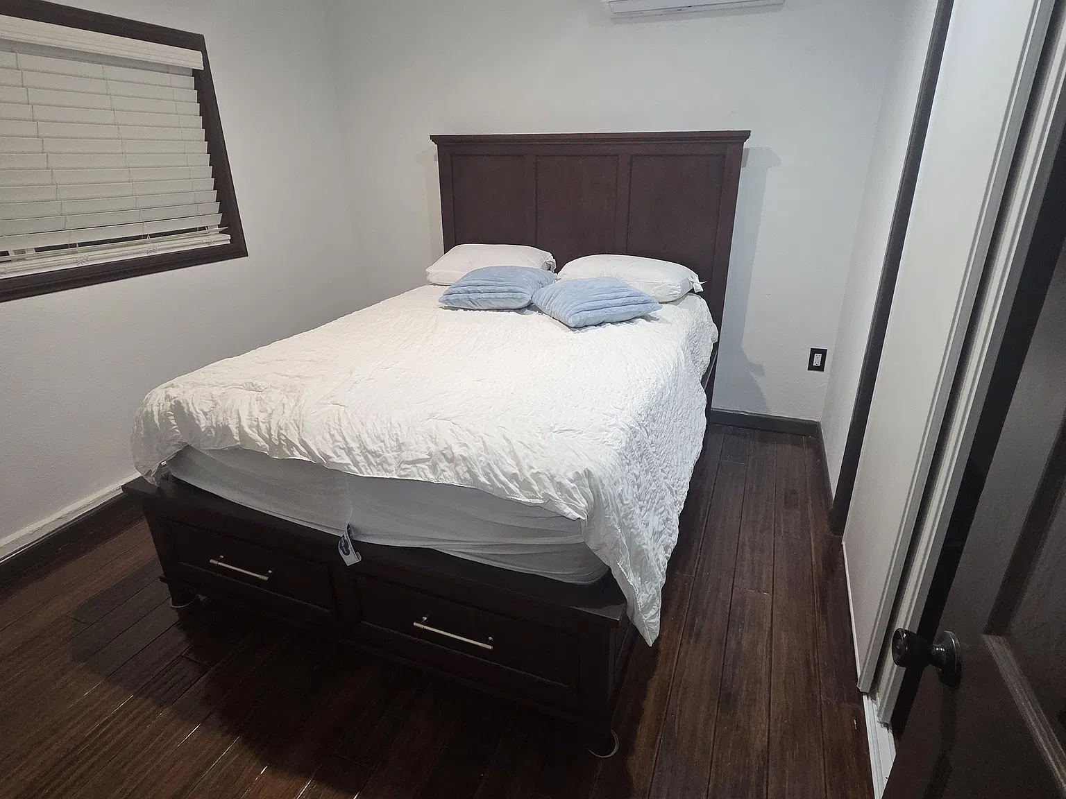 1 bed, 400 sqft, $2,250 — Photo 1