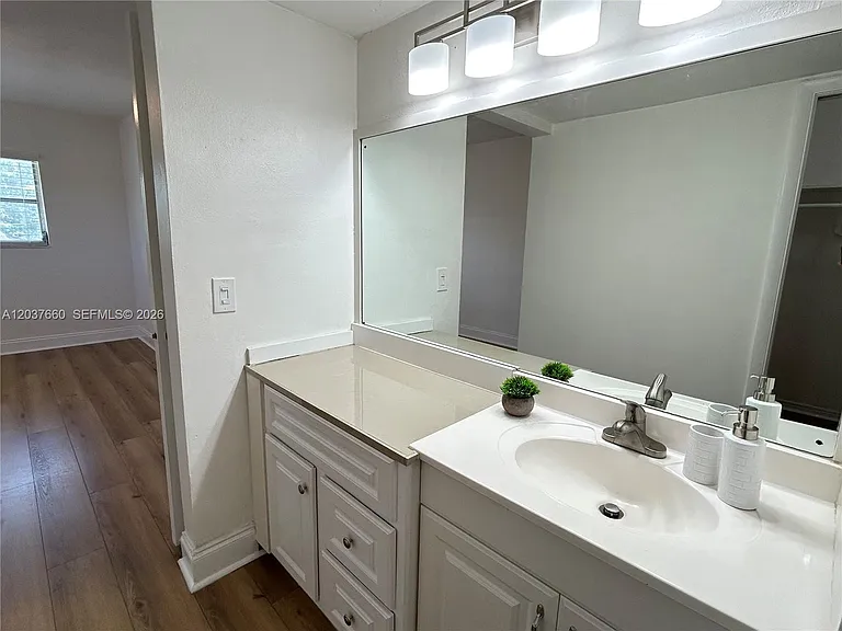 7505 SW 82nd St #320 — Photo 21