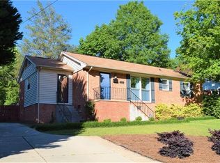 4452 Applegate Rd, Charlotte, NC 28209