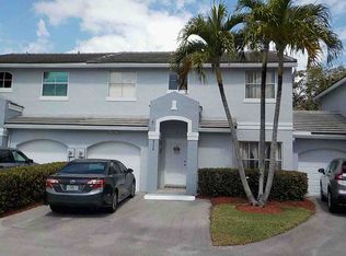 4754 Grapevine Way, Fort Lauderdale, FL 33331