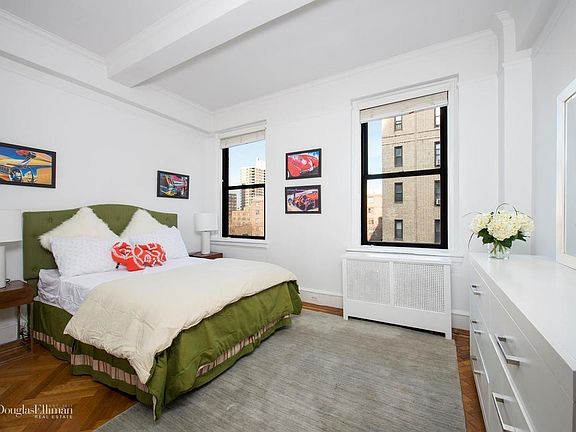 4th image of 124 W 93rd St APT 6C