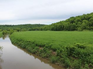 3954 Oak Road, Potosi, WI 53820