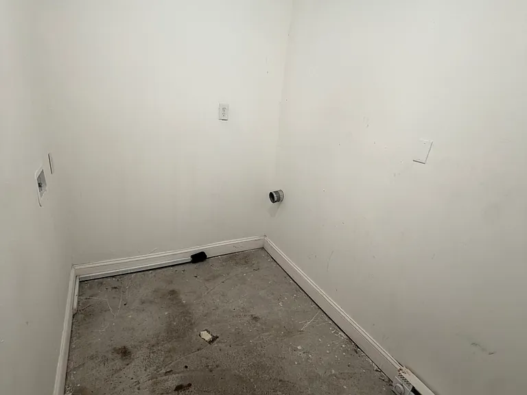 717 Birch St — Photo 9