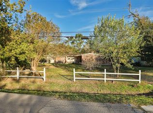 8511 Wateka Dr, Houston, TX 77074