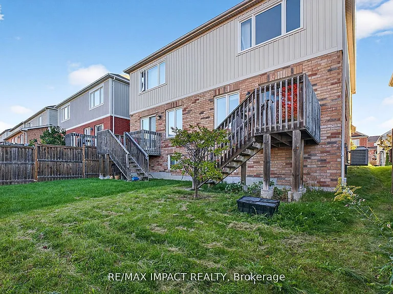 1384 W Rennie St — Photo 26