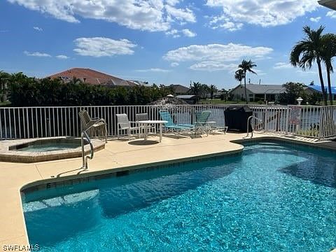 2nd image of 1004 SW 48th Ter APT 202