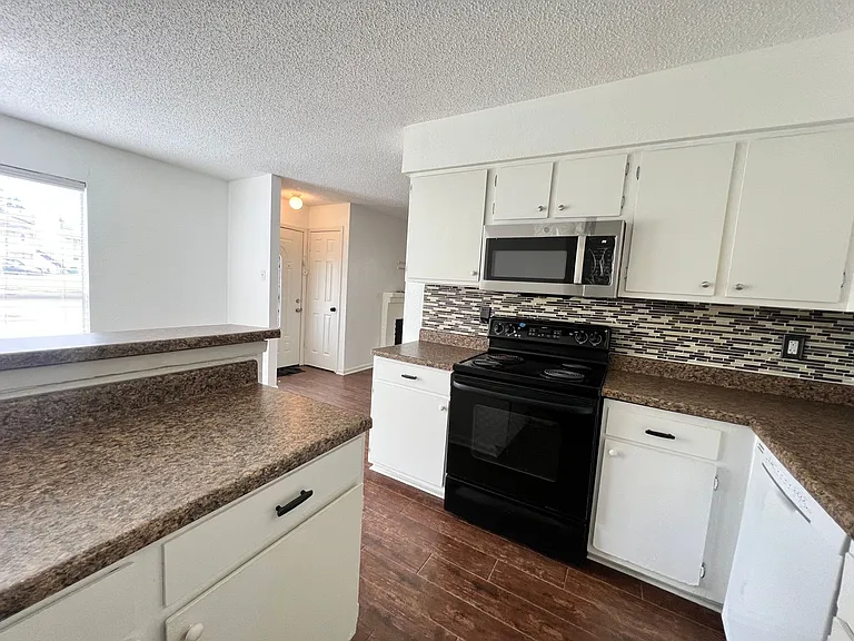 11506 Meadow Pines Ct #A — Photo 6