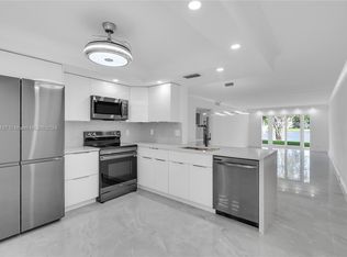 3204 Portofino Point #C1, Coconut Creek, FL 33066