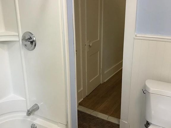 3rd image of 42 Elm St APT 3