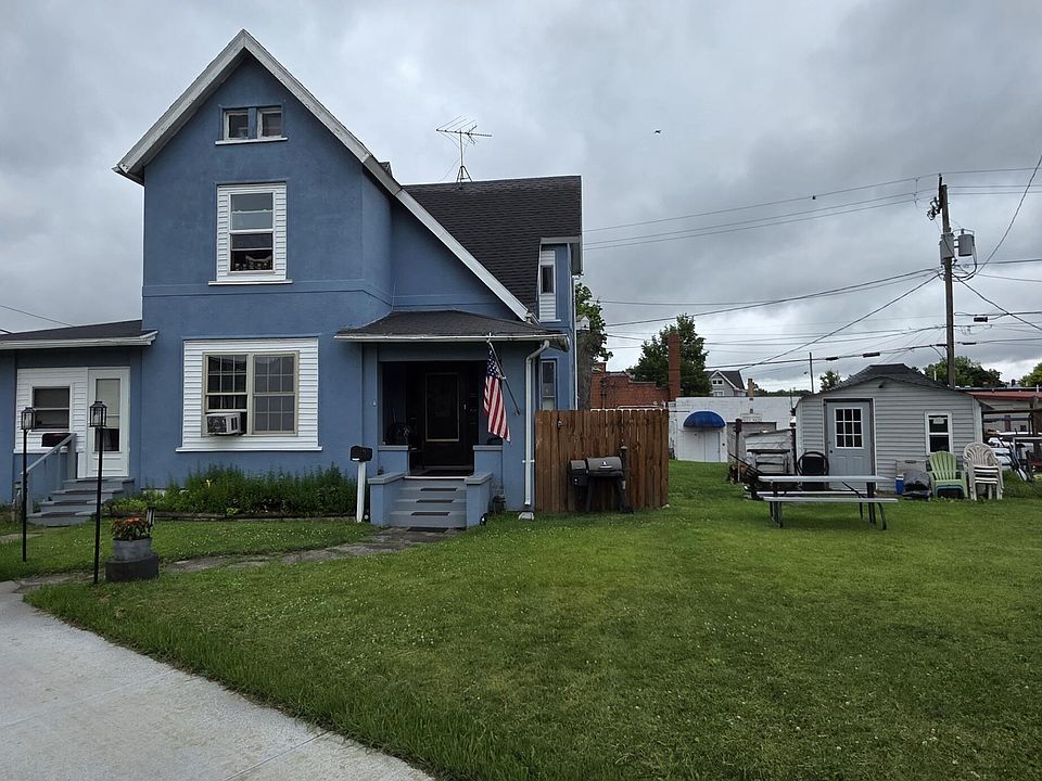1st image of 204 N Sandusky St
