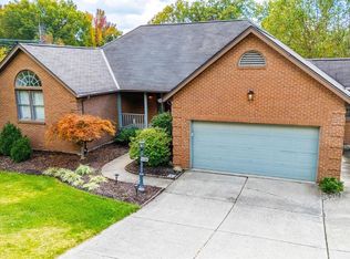5509 Boomer Rd, Cincinnati, OH 45247
