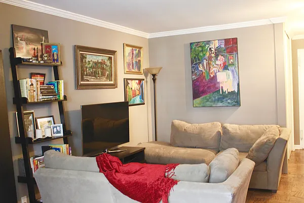 Sold by Owner | media 15