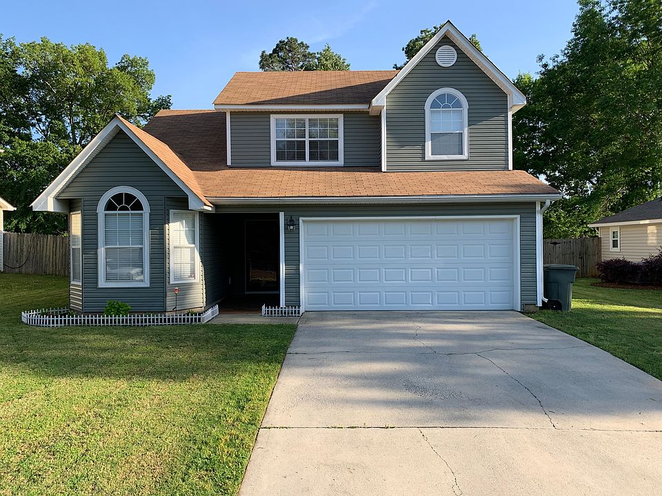1st image of 2521 Bonnie Oaks Dr SW