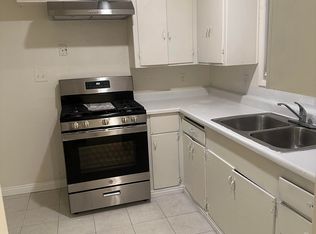 22211 Seine Ave, Hawaiian Gardens, CA 90716