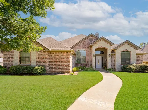 1502 Spyglass Dr, Longview, TX 75605