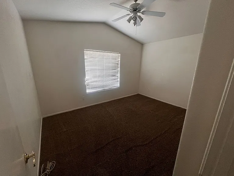 10821 W Royal Palm Rd — Photo 7