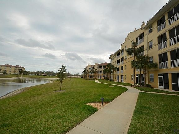 2nd image of 85 Riverview Bnd S Unit 1523