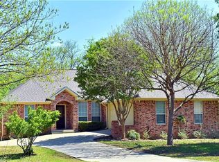 1410 E Windsor Dr, Denton, TX 76209