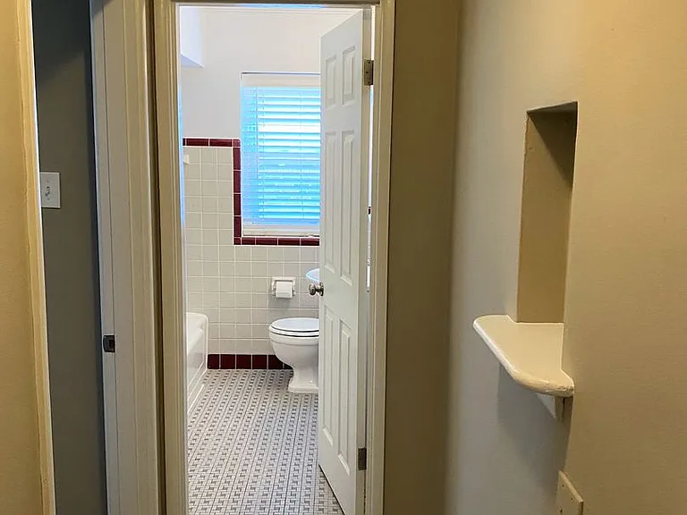 7361 Pershing Ave #2E — Photo 7