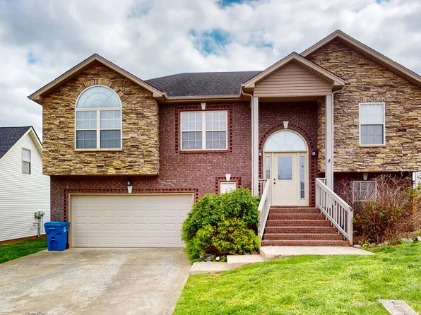 1060 Henry Place Blvd, Clarksville, TN 37042