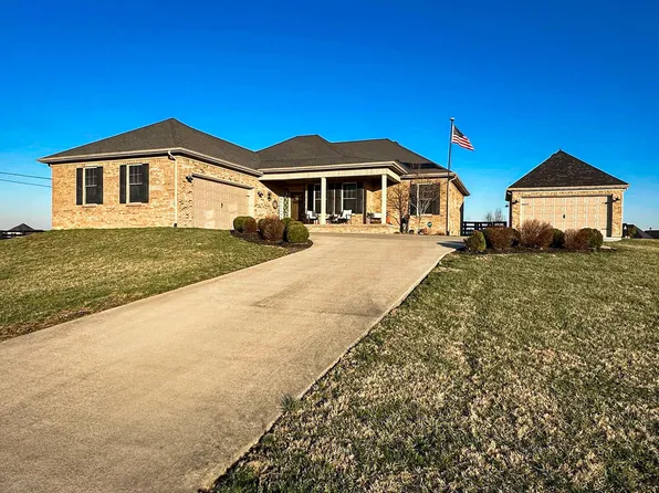100 Hampton Hall Dr, Berea, KY 40403