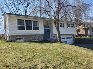 9 Exeter Dr, Endicott, NY