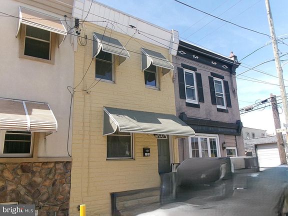 2nd image of 3298 Miller St