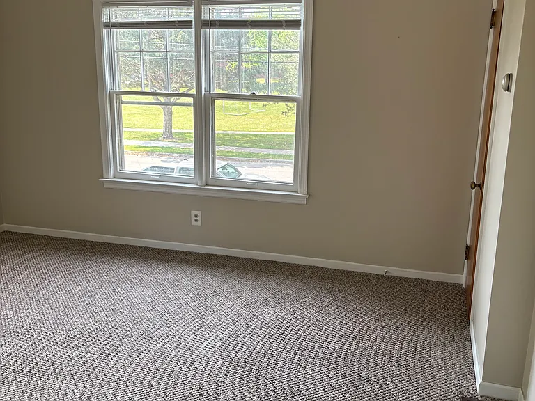 425 Lyon St NE #1 — Photo 23