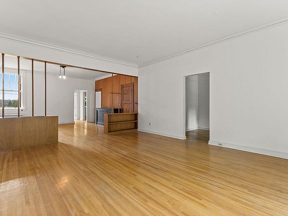 5th image of 1403 W 5th Ave #G
