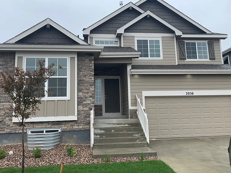 2056 Autumn Moon Dr — Photo 1